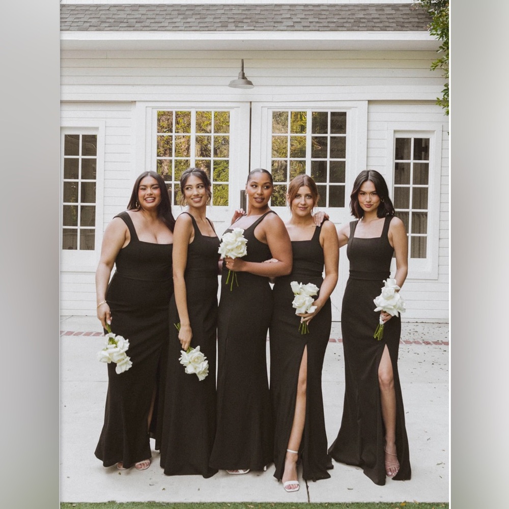 Show me your Mumu Paris gown - I have 3 sizes XXL, XL, M - worn once